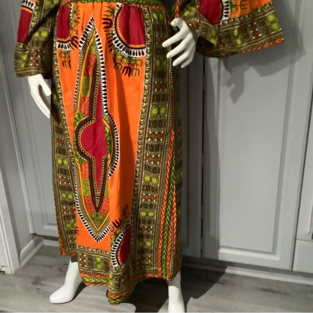 African Design Multi Colored Maxi Dress Only, Bell Shaped Long Sleeve Sz M/L - Picture 4 of 8